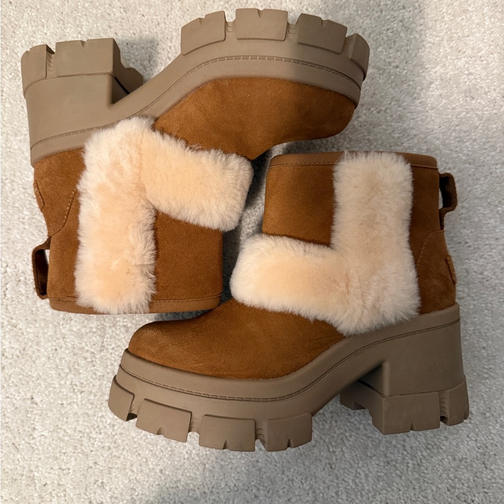 UGG Brooklyn Sunburst Boots
